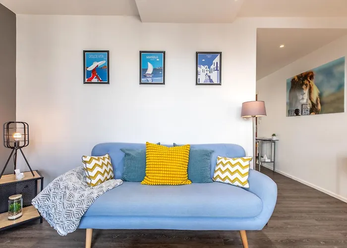 Le Cocon De Jaude F2 Hypercentre Avec Ascenseur 52bonnabaud