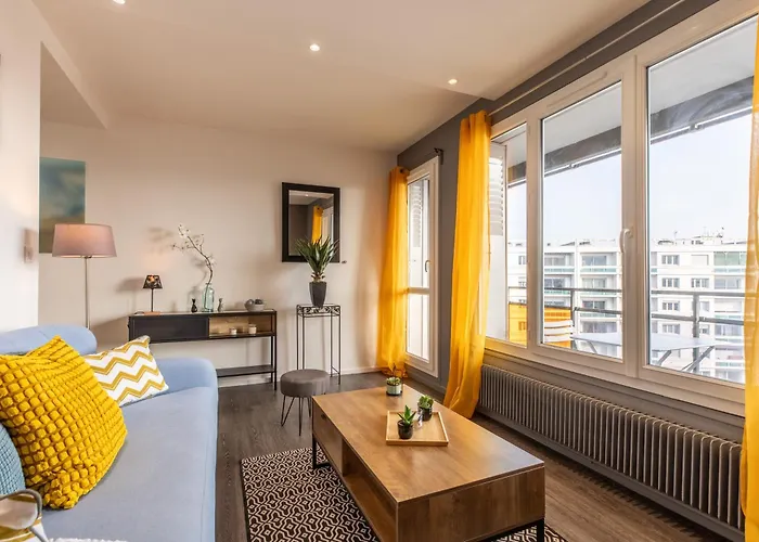 Le Cocon De Jaude F2 Hypercentre Avec Ascenseur 52bonnabaud *