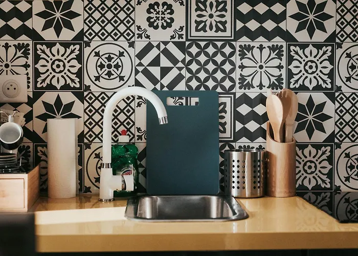 Le Cocon De Jaude F2 Hypercentre Avec Ascenseur 52bonnabaud