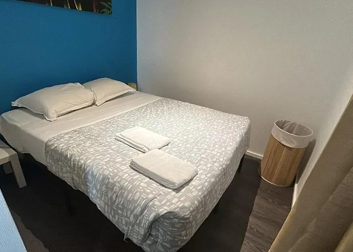 Le Cocon De Jaude F2 Hypercentre Avec Ascenseur 52bonnabaud Apartman